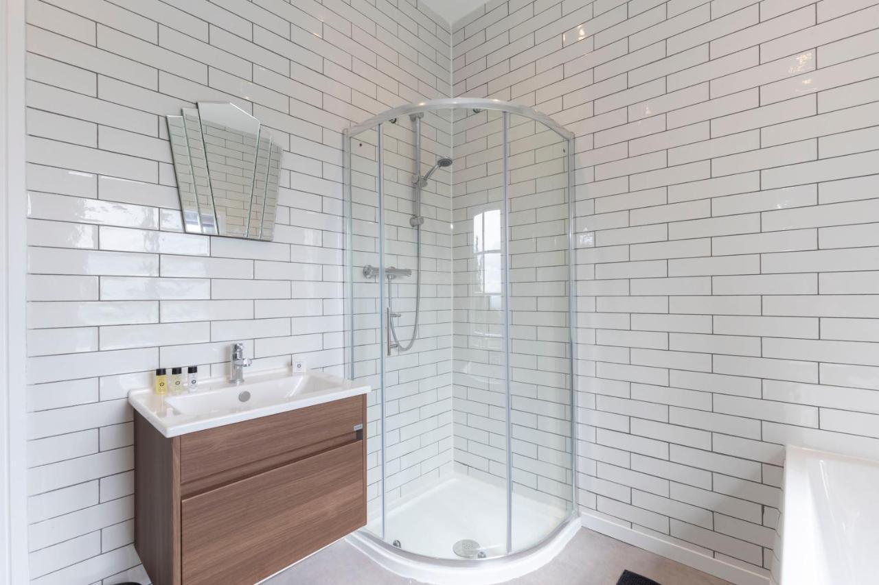Vaughan Lodge Elegant 2-Bed Duplex With Views Near Malvern Hills Malvern Wells Εξωτερικό φωτογραφία