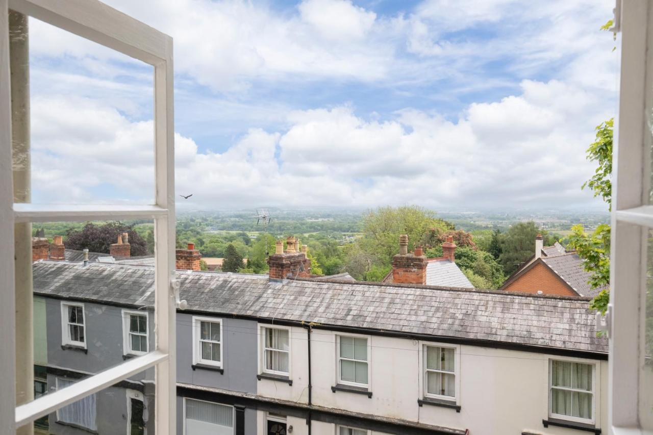 Vaughan Lodge Elegant 2-Bed Duplex With Views Near Malvern Hills Malvern Wells Εξωτερικό φωτογραφία