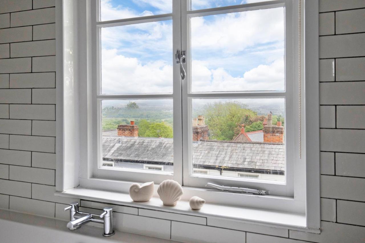 Vaughan Lodge Elegant 2-Bed Duplex With Views Near Malvern Hills Malvern Wells Εξωτερικό φωτογραφία