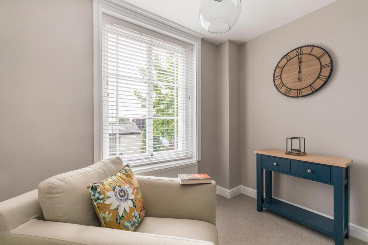 Vaughan Lodge Elegant 2-Bed Duplex With Views Near Malvern Hills Malvern Wells Εξωτερικό φωτογραφία
