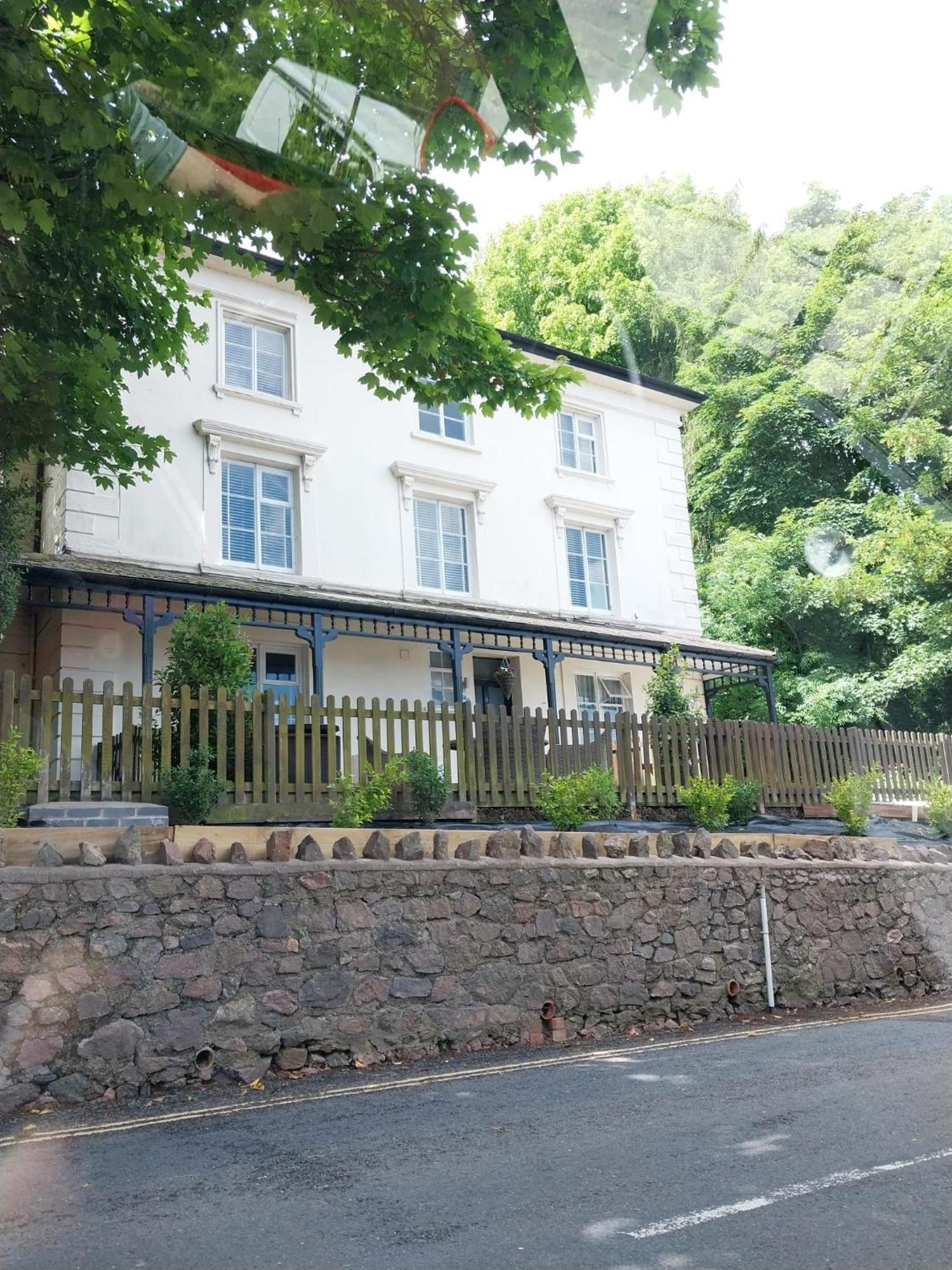 Vaughan Lodge Elegant 2-Bed Duplex With Views Near Malvern Hills Malvern Wells Εξωτερικό φωτογραφία